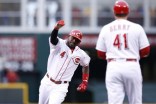 Images: Reds 9, Giants 2