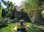 John Krasinski Re-Lists L.A. Home for Under $1M