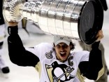 Sidney Crosby Accepts Stanley Cup for the Penguins