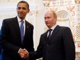 Obama, Putin Talk Trade, Weapons