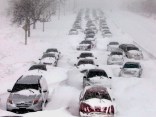 Dramatic Photos: Colossal Winter Storm Hits Midwest and Northeast