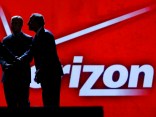 Verizon Picks-Up iPhone