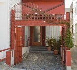 San Francisco's Skinniest House for $849K 
