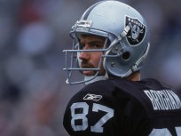 Ex-Raider Caught in "Dad Fight" at Pee Wee Game
