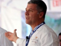 Wine Country Chef Fends Off Crazies