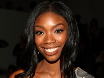 Brandy Settles With Crash Victim's Family: Report