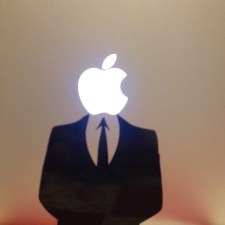 Apple-esque Companies Ripe For Facebook, Google