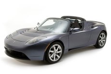 Tesla's Roadster Costs Down, CEO Says