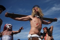 Hunky Jesus Pageant Returns