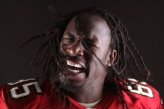 Jets Tried to Drive Vernon Davis Insane