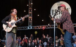 Neil Young and Friends to Rock the Peninsula