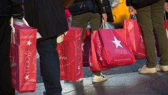 Toys R Us Joins Macy's to Offer All Night Shopping