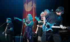 Jefferson Starship Guitarist Finds Long-Lost Bass Guitar