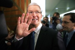 Apple, Tim Cook Testify Before Congress