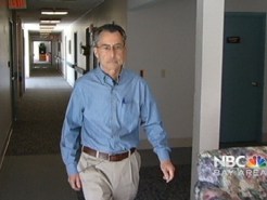 Alzheimer's Fact: 1 in 7 Live Alone