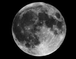 Super Moon Shines Over Bay Area