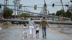 Family Takes Shelter in Bathtub During Tornado