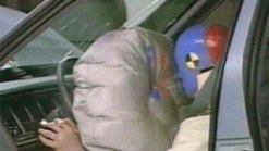 Experts Warn Stop Driving at 10 and 2