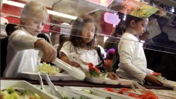 Bay Area Schools Push for New Healthy Menus