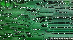 Silicon Valley Economy Good, Hesitant