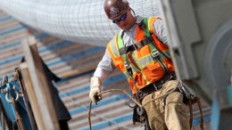 Installing the Main Cable of the Bay Bridge