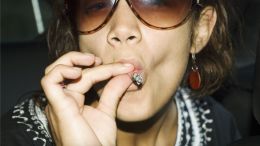 Stoners Could Line Twitter's Pockets With Green