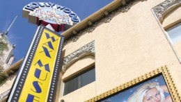 Sculptures at Hollywood Wax Museum