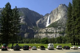 Fall's Falls: Rare Sight in Yosemite