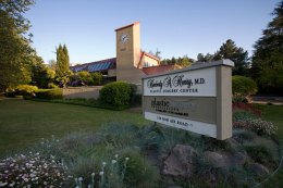 Marin Plastic Surgeon Sues Yelpers