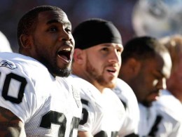 Peek Inside the Lush Life of an NFL Groupie