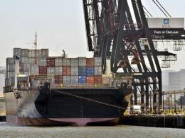 Port of Oakland Threatened by Disastrously Clean Air