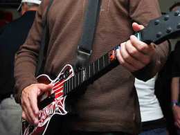 Become a Real Rock Star with Your Gadget Guitar