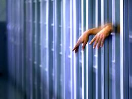Arnold Must Give $8B to Prisons