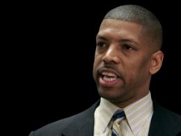 Sacramento Elects Former NBA Star for Mayor