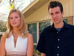 Baruchel Gets the Girl in "She's Out of My League"