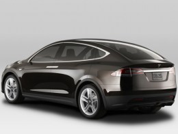 Tesla Unveils the Sleek Model X