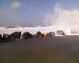 Big Waves and the People Who Love Them