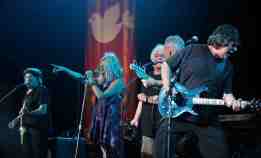 Jefferson Starship Guitarist Finds Long-Lost Bass Guitar