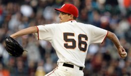 Giants Offense Explodes Behind Big Sadowski