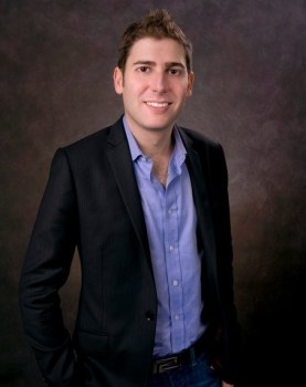 Facebook Co-Founder Eduardo Saverin Invests in Another Social Network