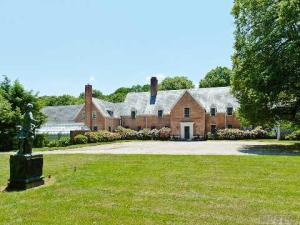 Live Like a Socialite for $6.9M 