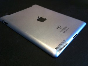 Apple Can't Keep Up With iPad 2 Demands