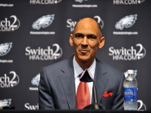 Tony Dungy Nixed Vick-to-Raiders