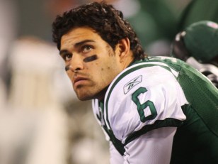 Mark Sanchez: Hot Dog Over Raiders