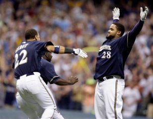 Giants Lose Heartbreaker, 7-6 to Brewers