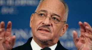Super PAC Won't Air Anti-Obama Rev. Wright Ad