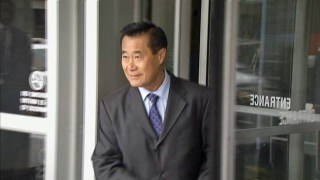 Lawyers: FBI Removed Lead Agent in Leland Yee Corruption Case