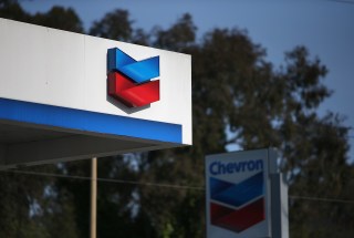 Chevron Laying Off 7,000 Workers as Lower Oil Prices Cut Into Profits