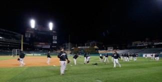 Giants Get Ready for World Series Game 3