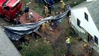 600-Pound Man Cut From Home